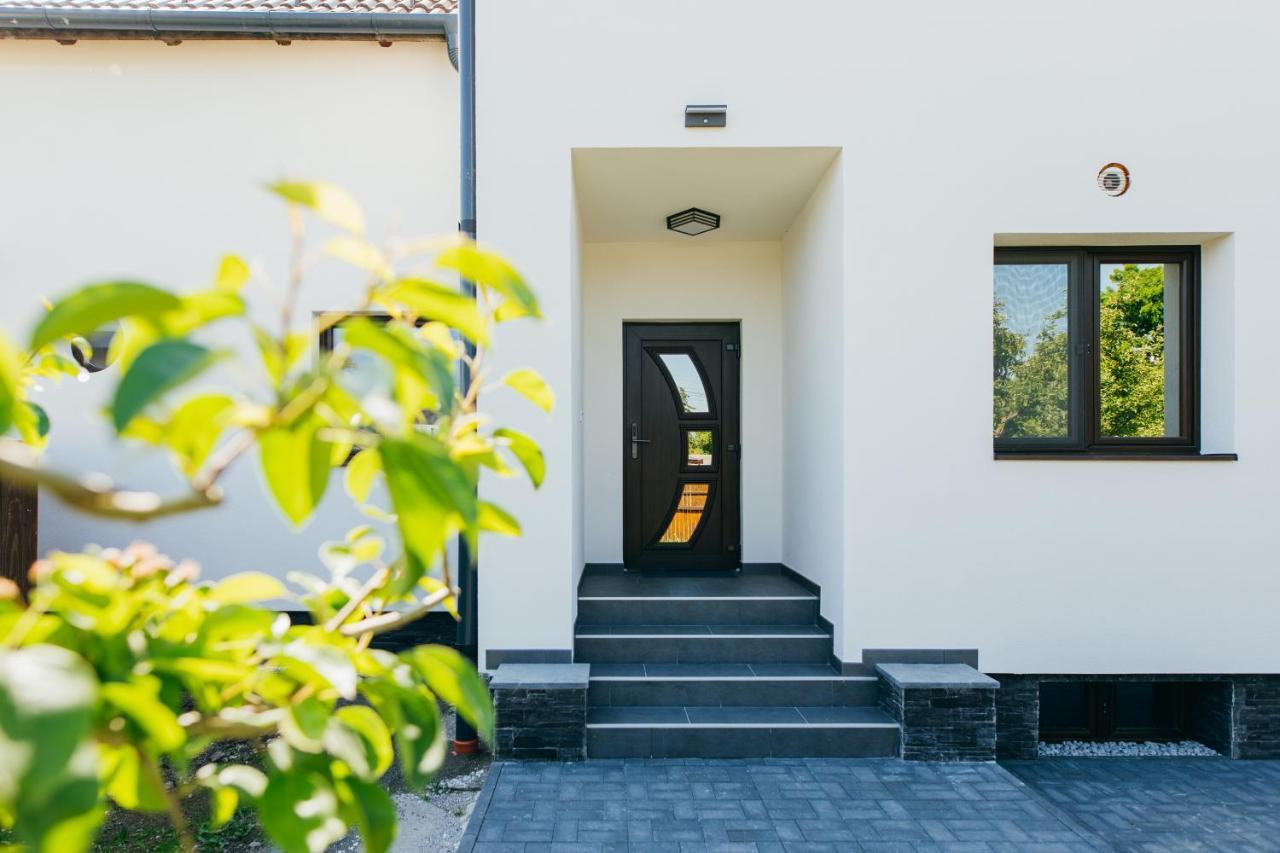 The Home Sweet Home Studio Apartment Gheorgheni  Zewnętrze zdjęcie